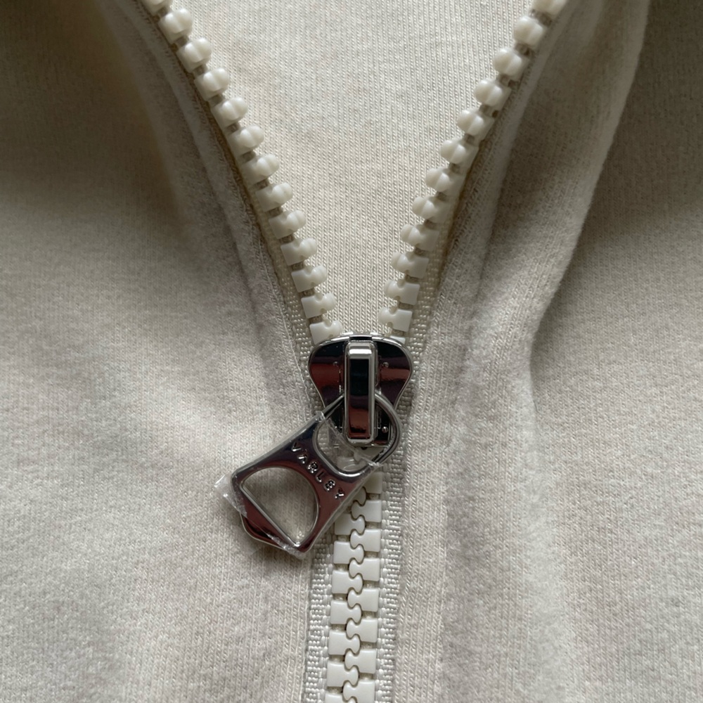 Varley Women’s Half Zip Sweater Drawcord Hem Midlayer Sz S Cream NWOT - Picture 6 of 9